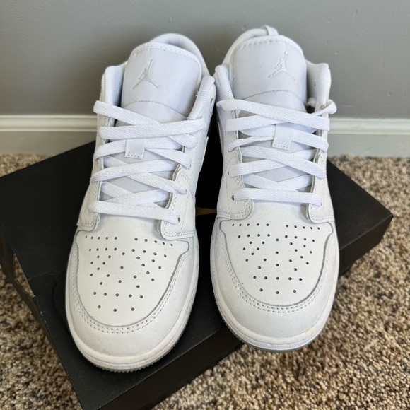 Air Jordan 1 Low Glitter Swoosh Sneakers - Picture 2 of 6